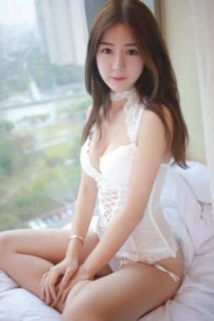 夜孔雀电影